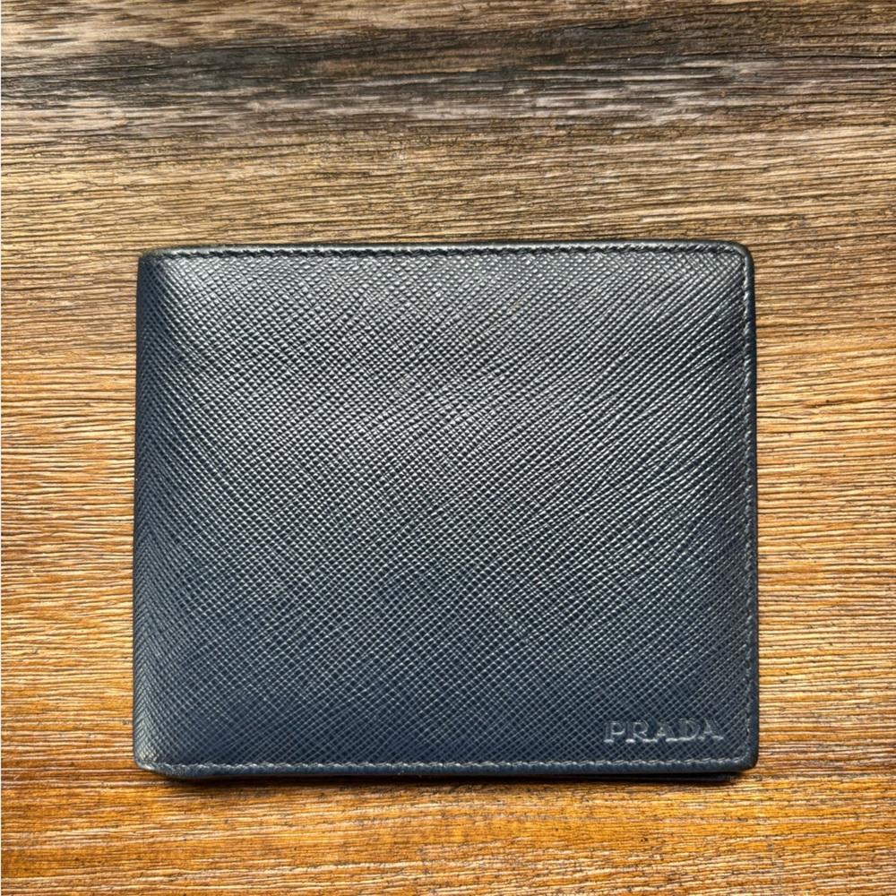 Prada Saffiano Cuir Leather Bifold Wallet